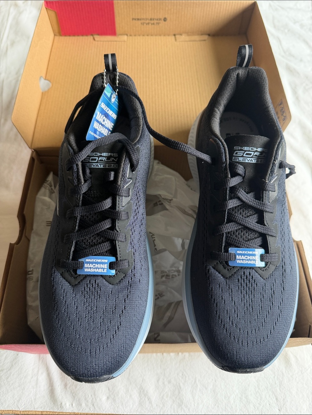 Skechers Men's Black Athletic Running Shoes with Gray Midsole